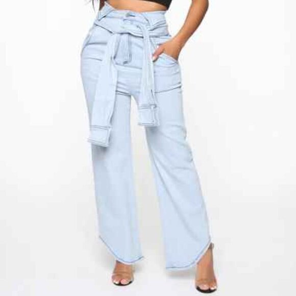 Fashion Nova Denim - New Fashion Nova Kaylee High Rise Sleeve Tie Jeans - Light Blue Wash Denim | L